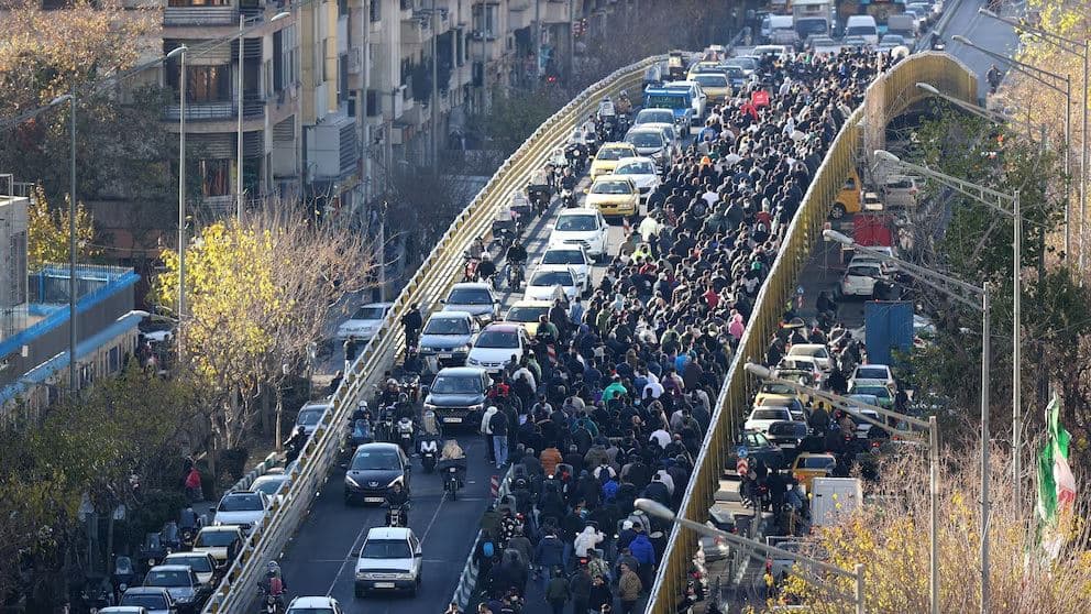 Students and traders have blocked off streets in Iran's Isfahan city. Photo: EPA