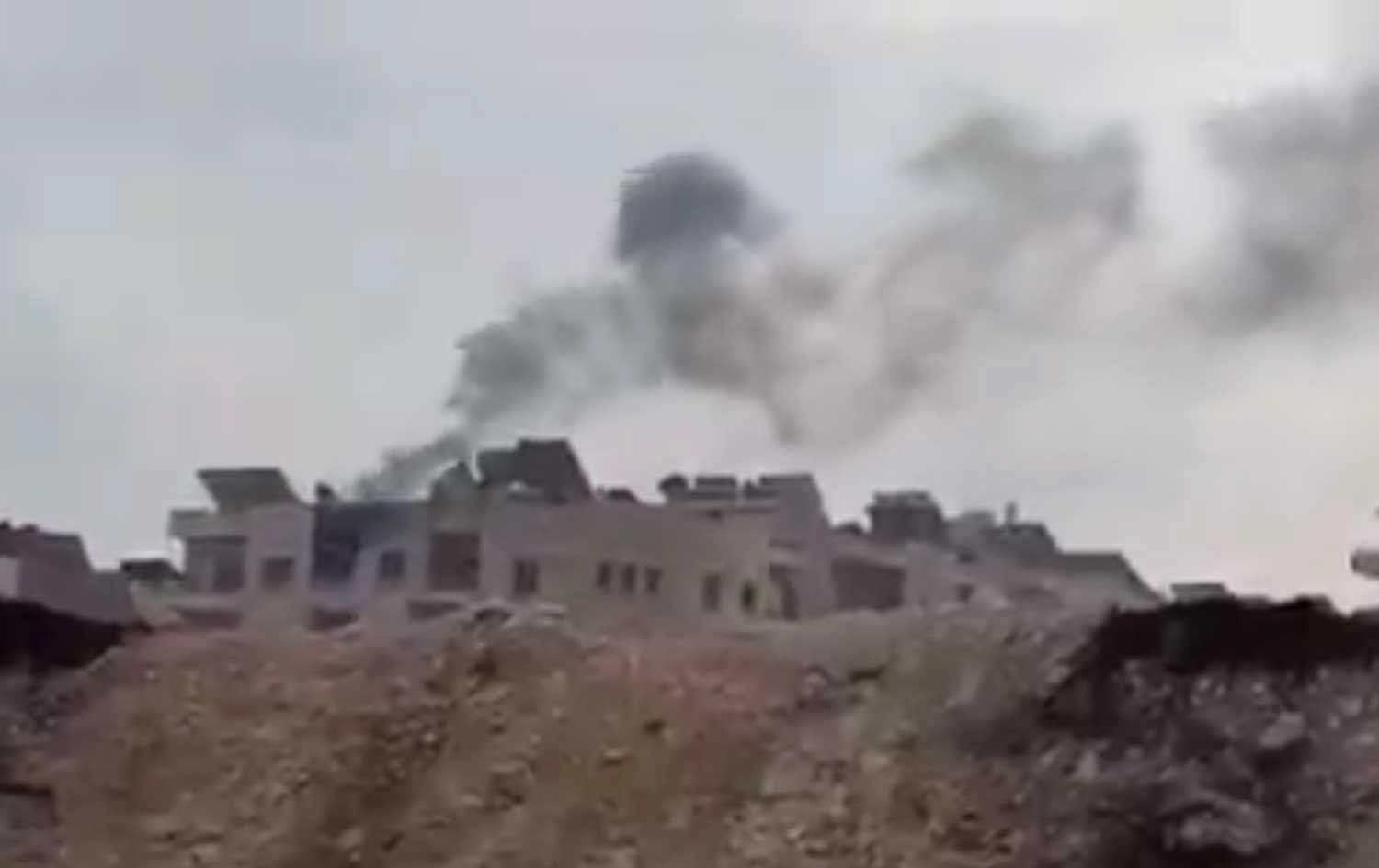 دیمەنێکی رووبەڕووبوونەوەی ئەم ئێوارەیەی ئاسایشی ناوخۆ و سوپای عەرەبیی سووریا