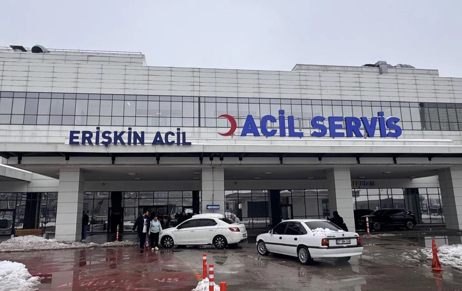 Eski eşine kimyasal maddeyle saldıran kişi tutuklandı