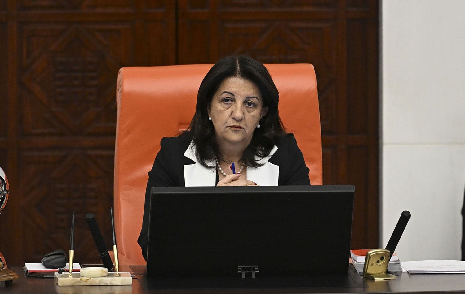 DEM Parti Milletvekili ve İmralı heyeti üyesi Pervin Buldan / Foto: AA