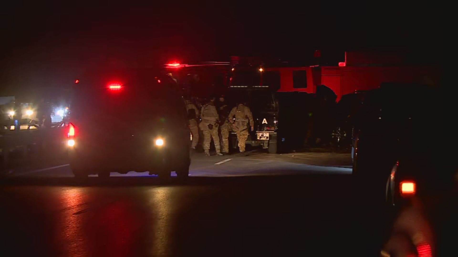 Image of security forces arriving on the Sulaimani-Dukan road after a vehicle explosion that killed two passengers. Photo: Rudaw/screengrab