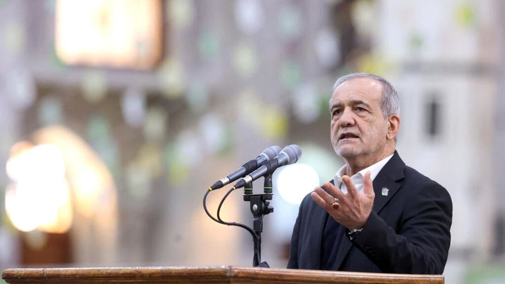Iran's President Masoud Pezeshkian addresses cabinet members, as they visit of the tomb of the late Iranian revolutionary leader Ayatollah Ruhollah Khomeini, in Tehran on January 31, 2026, ahead of the 47th anniversary of the 1979 Islamic Revolution. File photo: Iranian presidency