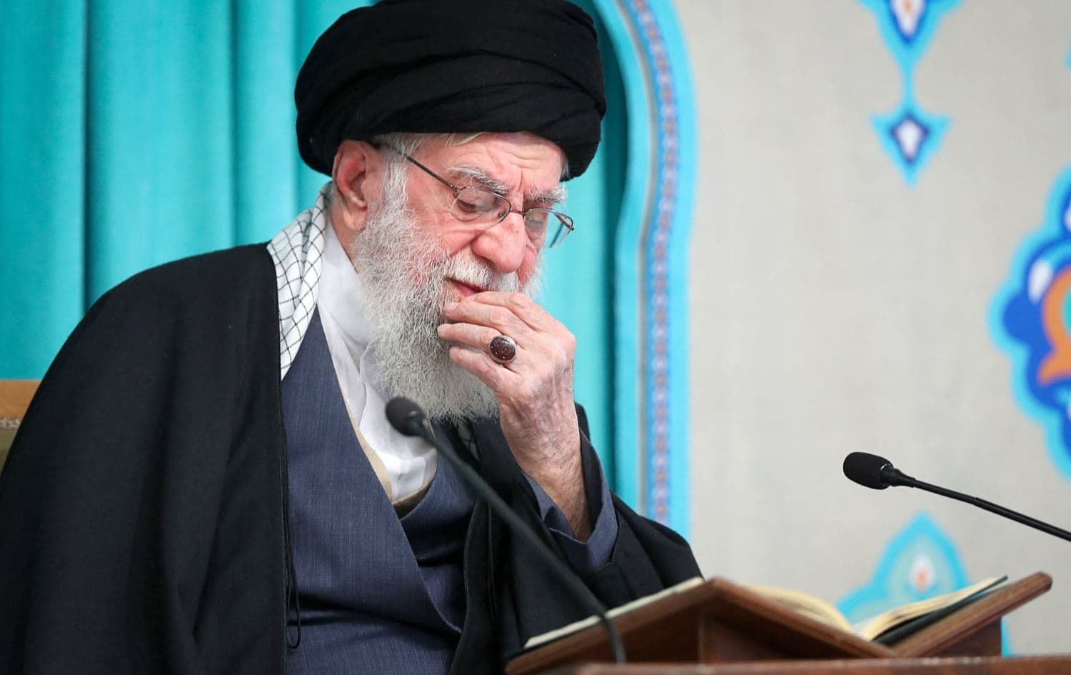 عەلی خامنەیی، رێبەری کۆماری ئیسلامیی ئێران
