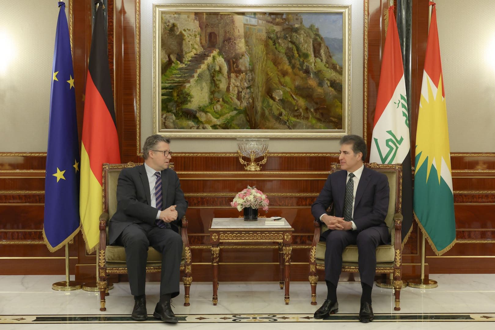 Kurdistan Region President Nechirvan Barzani (right) and Geza Andreas von Geyr, State Secretary of the German Federal Foreign Office. File photo: Kurdistan Region Presidency