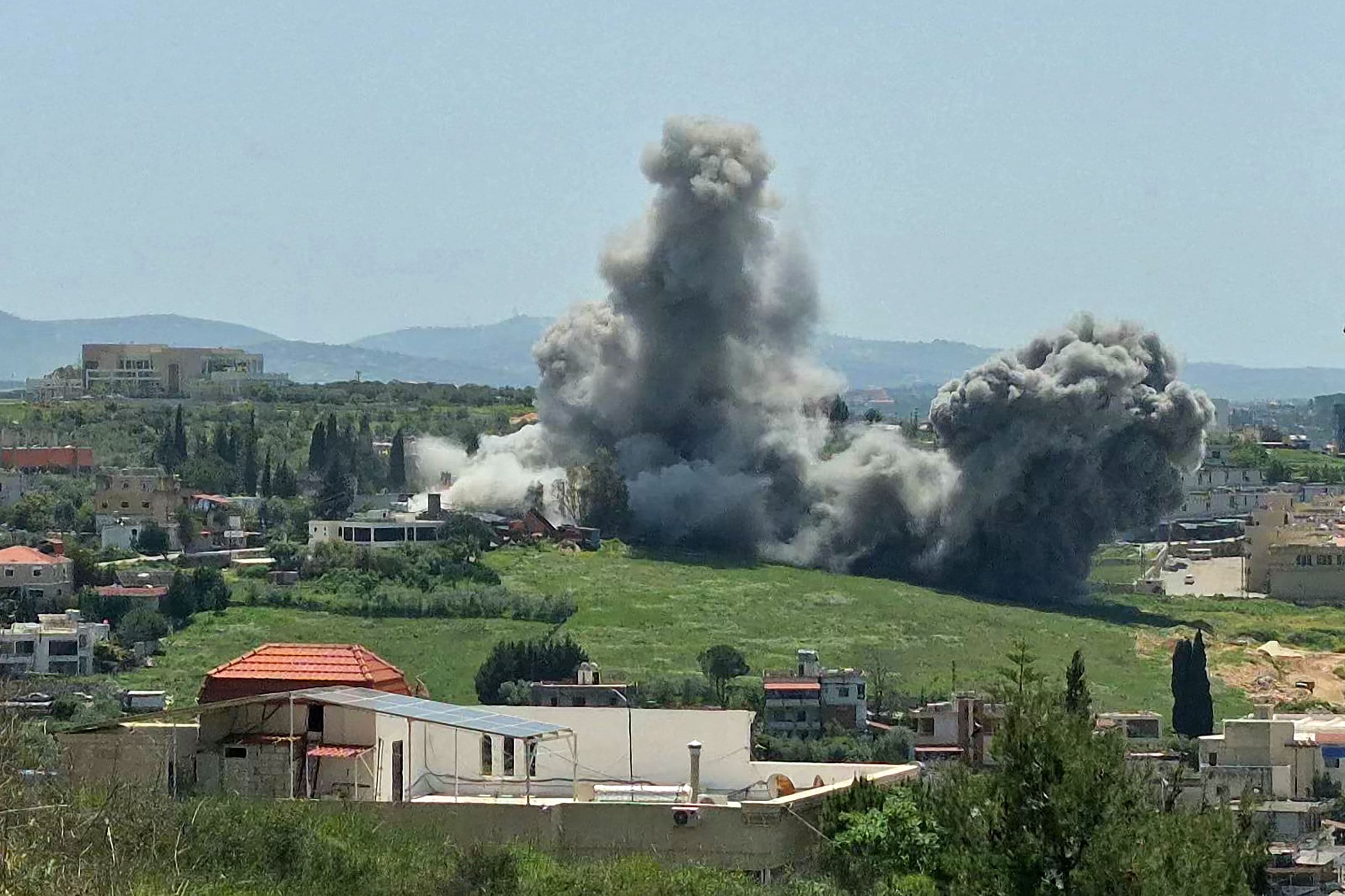 Smoke rises from the site of a series of Israeli strikes that targeted the southern Lebanese city of Nabatieh on April 16, 2026. Photo: AFP