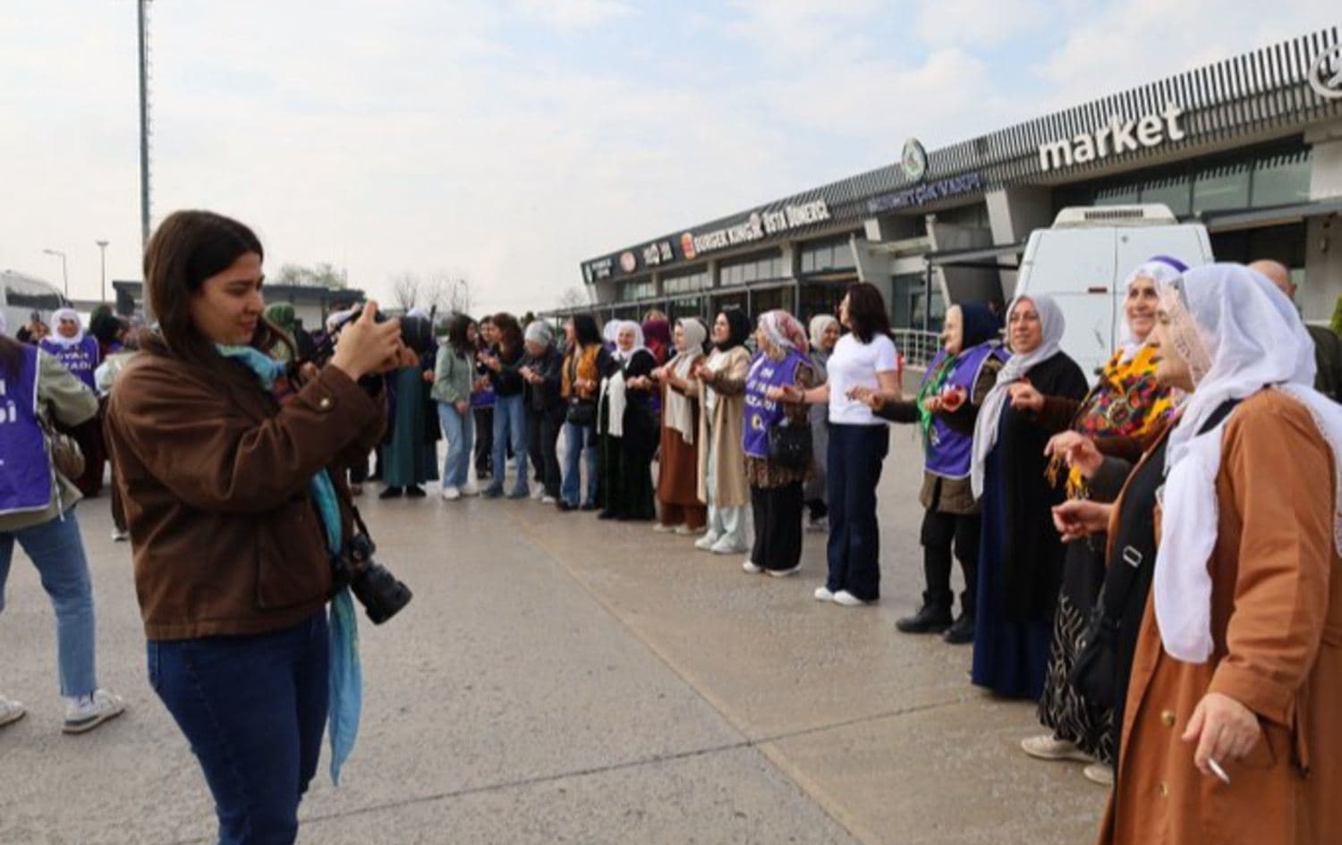 İstanbul'dan yola çıkan kadınlar Foto: Sosyal Medya