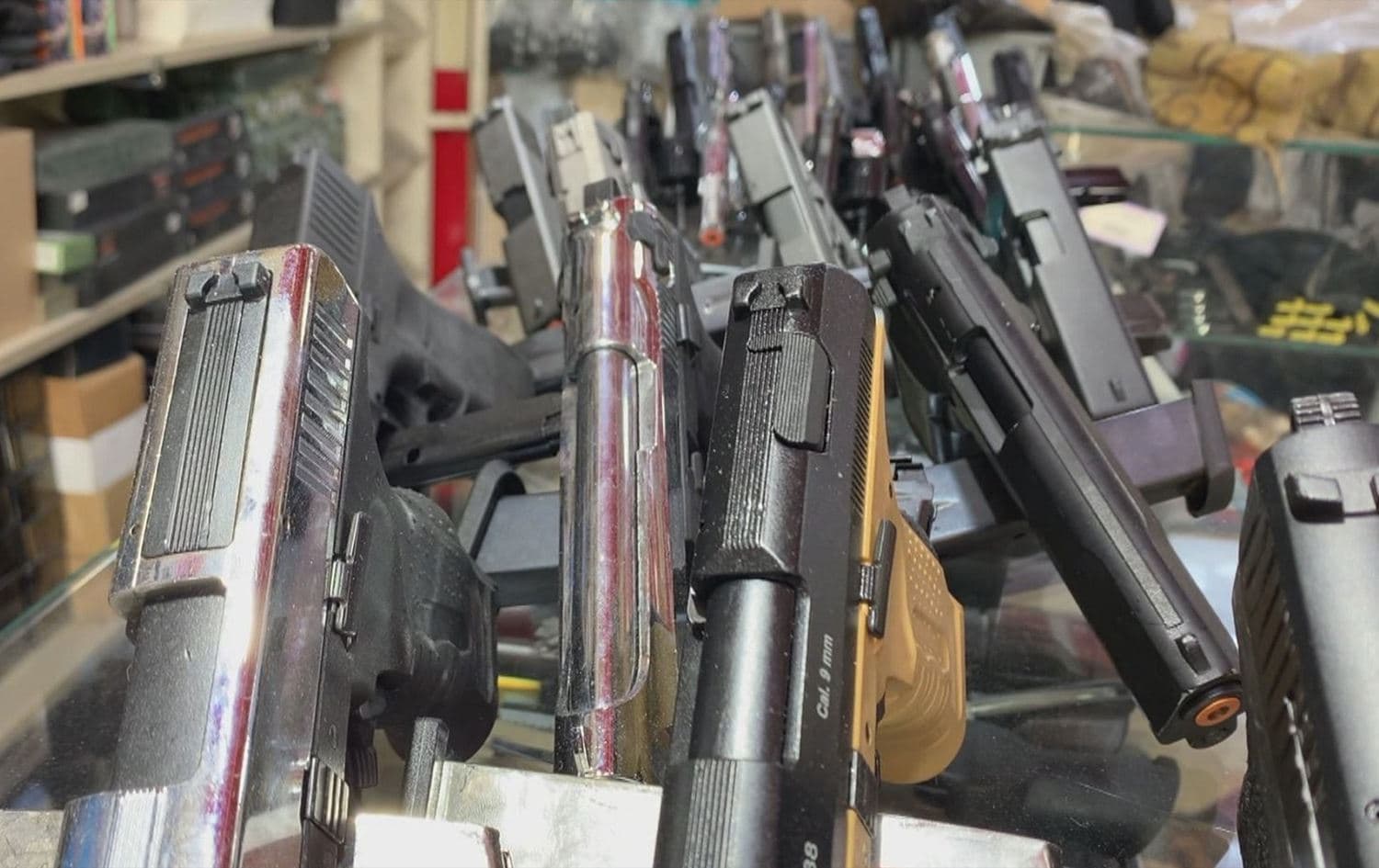 Weapons are seen for sale at Baghdad's Hafiz Qazi market in October 2020. File photo: Rudaw