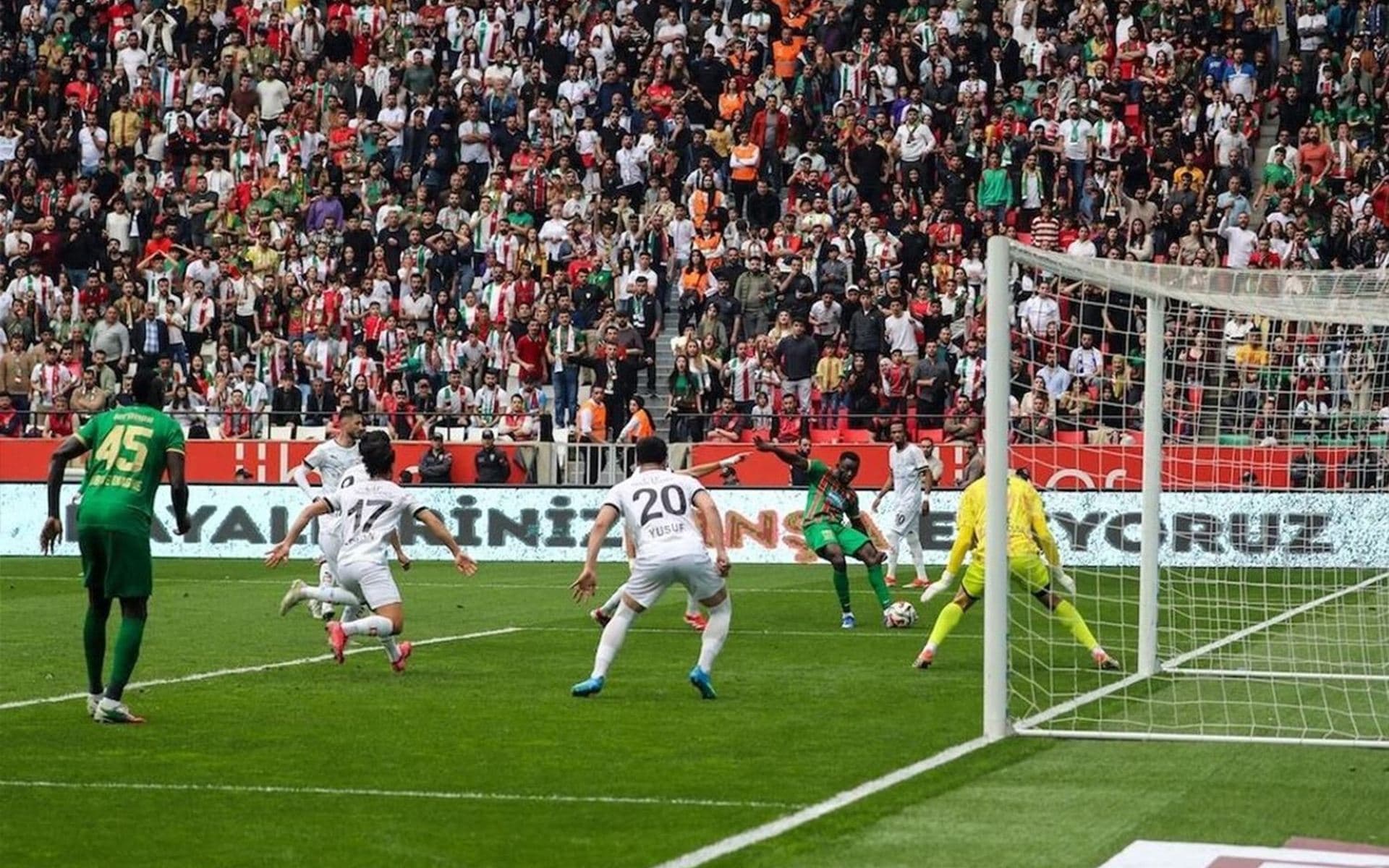 Maça Amedspor û Bodrumsporê