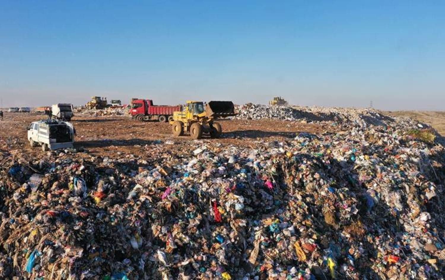 زبڵ و خاشاک. وێنەکە بۆ روونکردنەوەی هەواڵەکەیە
