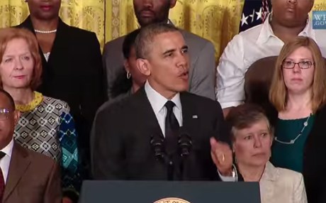 بەڤیدیۆ.. ئۆباما گۆرانی راپ دەڵێ