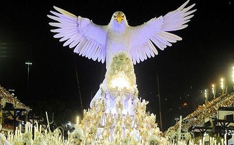 Rio dîsa rengîn bû