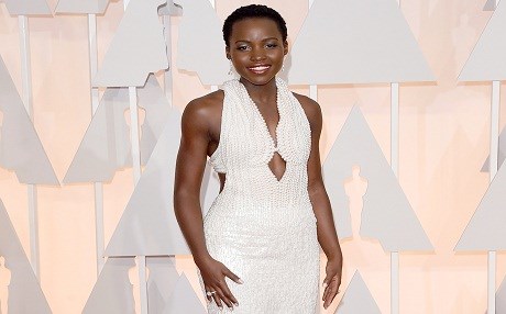 150 bin dolarlık elbise kayıp