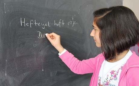 KÜRTÇE DERS - Öğretmen az, materyal yok