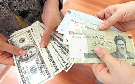 Bi hatina Rohanî re tûmen li hember dolar ‘serê xwe rakir’