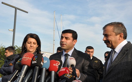 Wezareta dadê ya Tirkiyê nehîşt şanda BDPê herin Îmraliyê