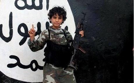 لە سێ مانگدا داعش 400 منداڵی بردووەتە ناو ریزەکانی