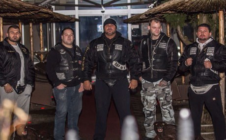 گەنجانی كورد شتوتگارت هەراسان دەكەن