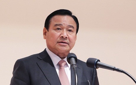 Başbakan istifa etti