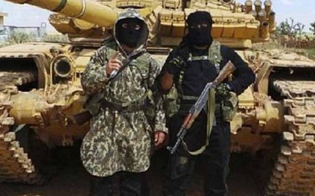 DAIŞ ji tirsa balafiran dêr û mizgeftan wek depo bikar tîne!