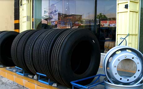 لە کوردستان کەس گرنگی بە هێماکانی سەر تایەی ئۆتۆمبێل نادات