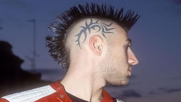 İran'da "şeytani" saç modeline yasak