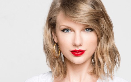 تایلۆر سویفت هەرا دەنێتەوە