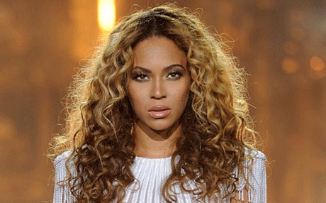 بیۆنسێ پشتگیری هیلاری کلینتۆن دەکات بۆ سەرۆکایەتی ئەمەریکا