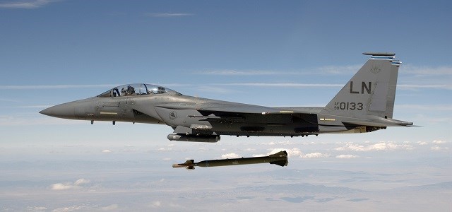 FLAŞ - IŞİD’in keskin nişancı barınağı yerle bir!