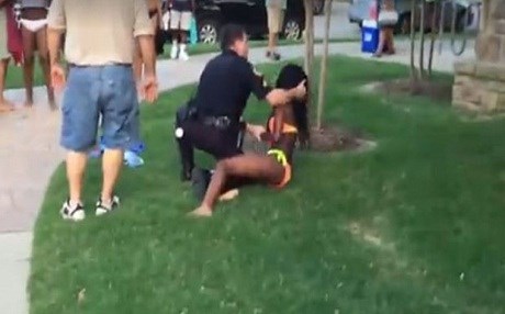 VİDEO – Polis şiddeti kamerada!