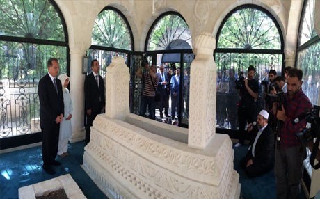 Feqiyê Teyran hat bibîranîn