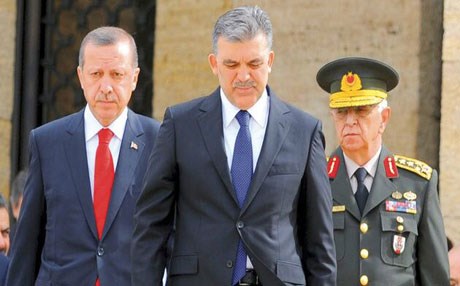 لێكترازان لە دەرگای AKP دەدات