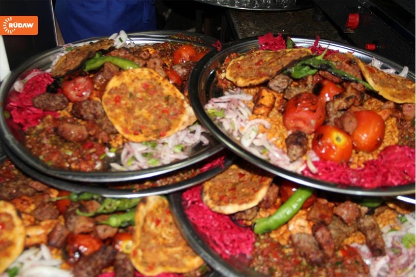 FOTO - İstanbul Kadınlar Pazarı: Çiğköfte, kebap, büryan...