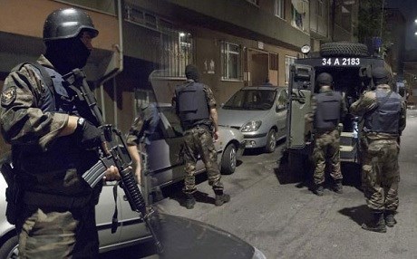 Eş zamanlı operasyon: 34 gözaltı