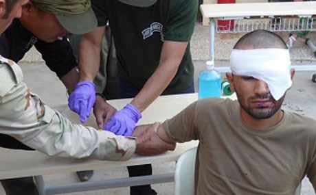 پزیشكانی كوردی ئەوروپا دەیانەوێ داعش ببەزێنن