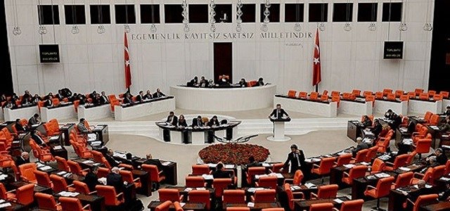 FLAŞ – Irak ve Suriye tezkeresi Türkiye Parlamentosu’nda (YENİLENDİ)