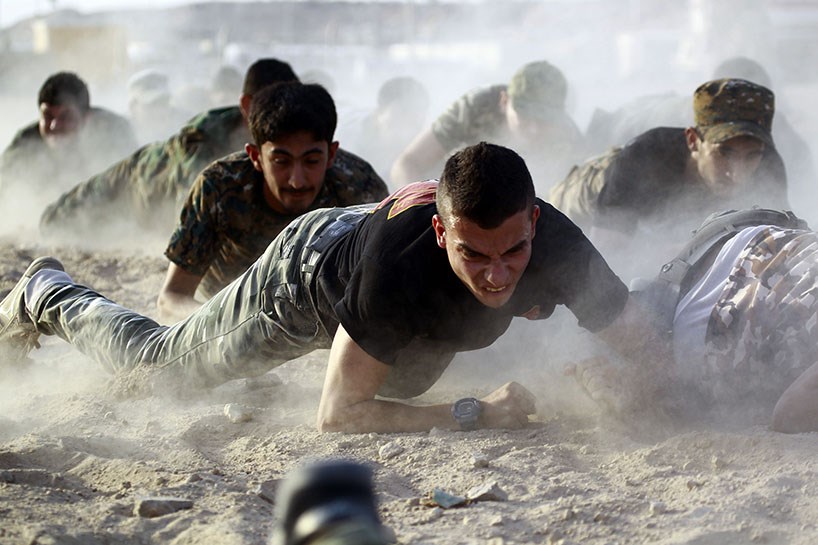 Milîsên şîe li Iraqê perwerdeya leşkerî dibînin