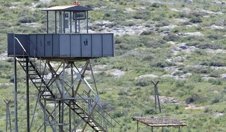 QAMIŞLO - Leşkerên Tirkiyeyê gulle berdan kurdan