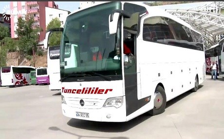 Ajokarê otobusê: Nijadperestên tirk hewl didan me bikujin