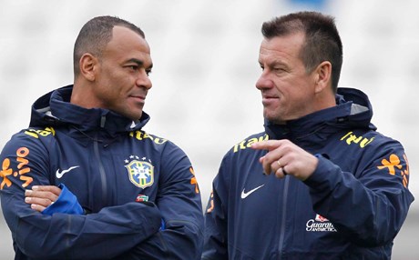 كافۆ هاته‌وه‌ مه‌یدان