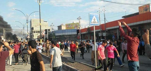 KDP ve kaymakamlık etrafında arbede! (YENİLENDİ)