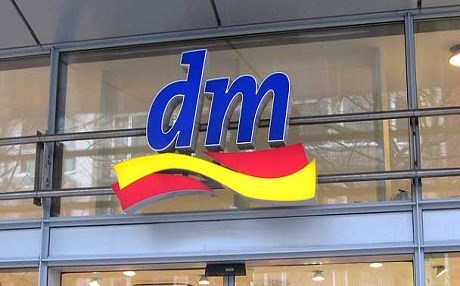 Nijadperestên tirk kampanya bo kurdan dan rawestandin