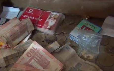 Rojava bi çandinî û petrolê dewlemend, lê hejar e