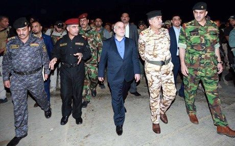 عەبادی سەردانی پاڵاوگەی بێجی دەکات