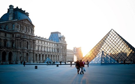 پاریس.. دوای داخستنی بۆ ماوەی 3 رۆژ مۆزەخانەی لۆڤەر کرایەوە