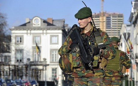 Li Brukselê rewşa awerte – Metro rawesta, lîstik betal, parlamento girtî…