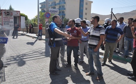Nusaybin serbest Derik yasak