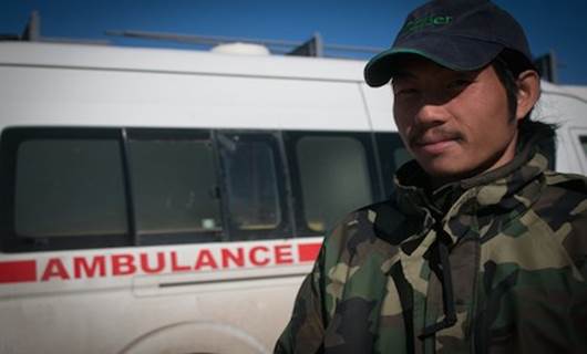 Free Burma Rangers bring medical assistance to Peshmerga