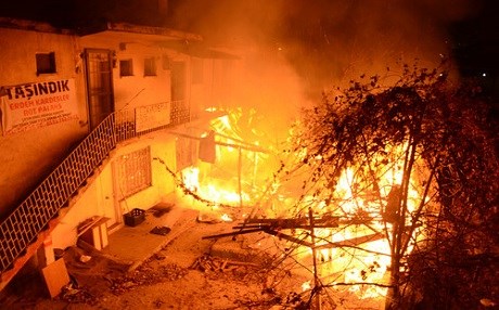 250 işyeri kül oldu!