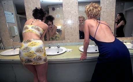 Tuvalette 650 saat röntgen!