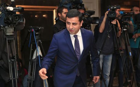 سەڵاحەدین دەمیرتاش گەیشتە رووسیا